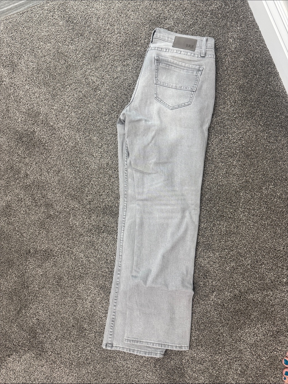BKE Men's Light Gray Straight Jeans (Jake straight)